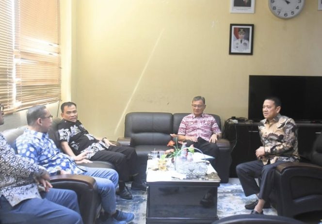
					Sekda Hambali Pimpin Rapat Terkait Pembahasan TPP 20206 Pemda Kampar
