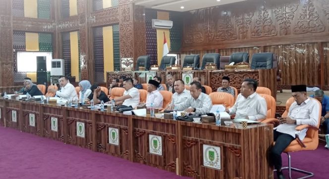 DPRD Rohil bersama Pemda Gelar Rapat Pembahasan Rancangan Awal RPJMD 2025-2029