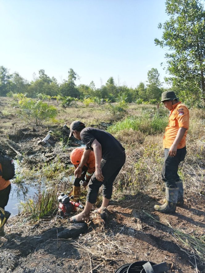 
					BPBD Kampar Terus Lakukan Mitigasi Karhutla, Kalaksa Himbau Masyarakat Agar Tidak Membakar Hutan dan Lahan