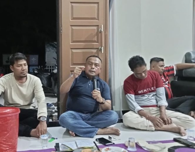 
					Usai Sukses Gelar Turnamen Omputaka Cup IV, Udo NBO Resmi Bubarkan Panitia Pelaksana