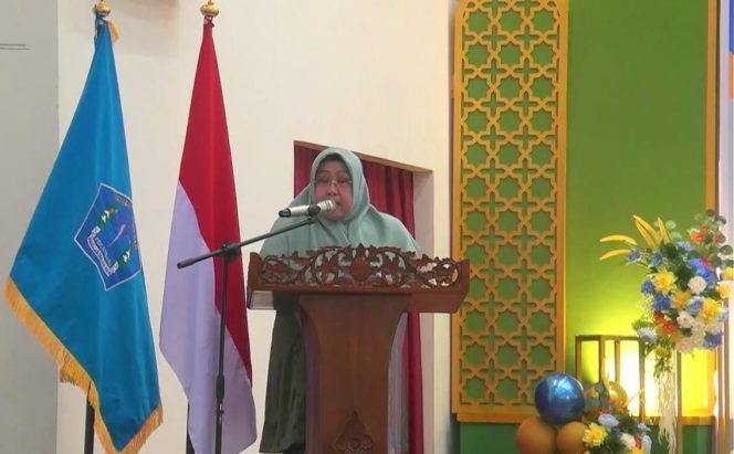 
					Diniyyah Pekanbaru Gelar Seminar Tantangan dan Peluang Pendidikan Islam