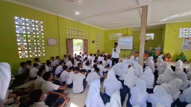
					KUA Salo Gelar Kegiatan Bimbingan Remaja Usia Sekolah di UPT SMPN 2 Salo