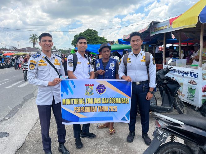 
					Tahun Ini Dishub Kampar Targetkan PAD Parkir Rp700 Juta