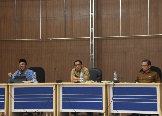 
					Pemda Kampar Hadiri Sosialisasi Penyelenggaraan Standar Pelayanan Publik dengan Ombusman RI Perwakilan Provinsi Riau