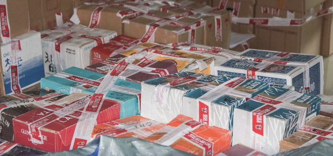 
					Operasi Gabungan Bea Cukai dan Pomdam Jayakarta Tindak Ribuan Miras Ilegal