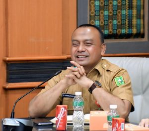 Presiden Omputaka Dilantik Jadi Kadispora Riau
