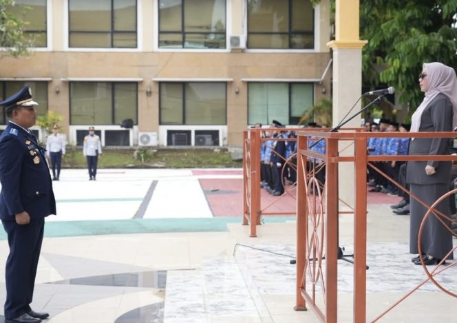 
					Wakil Bupati Kampar Pimpin Upacara Peringatan Hari Perhubungan Nasional di Lapangan Kantor Bupati Kampar