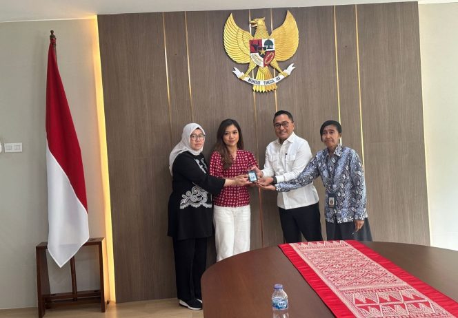 
					Kartu Pers Wartawan CNN Indonesia Dikembalikan oleh Istana, PWI Pusat Berikan Apresiasi
