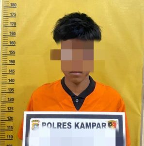 Terekam CCTV Bongkar Kotak Infak, Dua Remaja Bangkinang Diamankan Polres Kampar