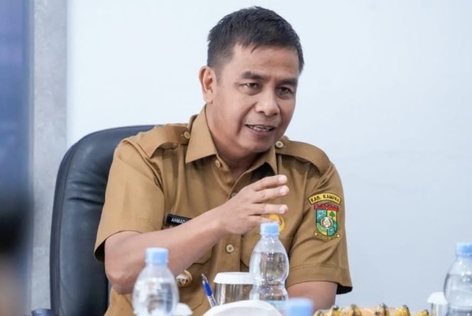 
					Program Peternakan Rakyat Modern Disbunakkeswan Kampar, Bupati Ahmad Yuzar Berikan Dukungan