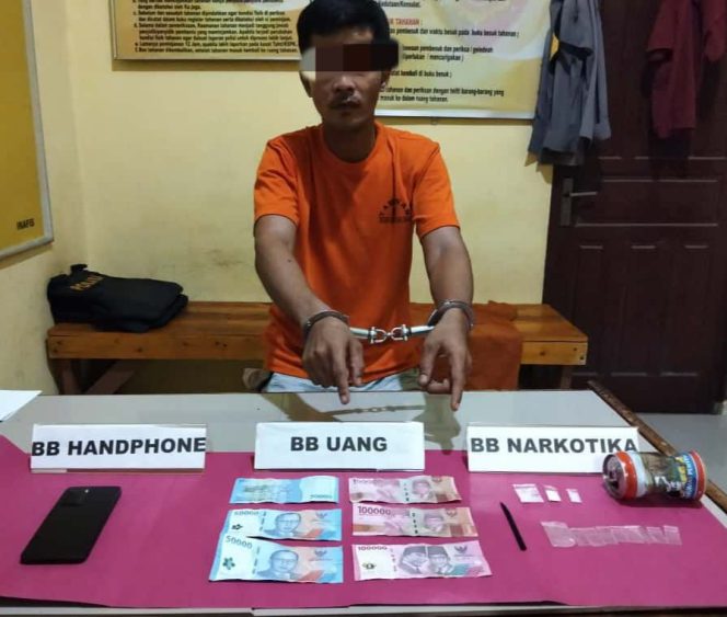 
					Polsek Kampar Kiri Hilir Tangkap Pelaku Narkoba di Desa Penghidupan