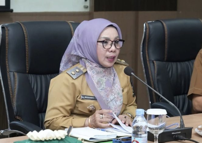 
					Wabup Kampar Pimpin Rapat Persiapan Peringatan Hari Pahlawan 2025