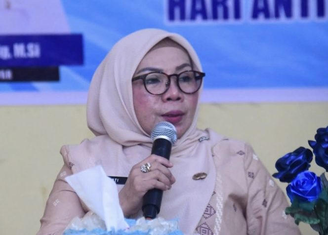 
					Wakil Bupati Buka Sosialisasi Bahaya Narkoba dan Penaggulangan HIV di SMP N 1 Bangkinang Kota