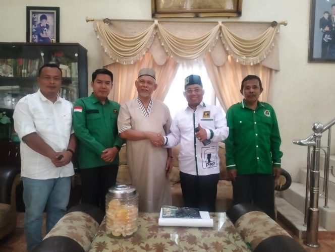 
					Ketua Fraksi PPP Sambangi Tokoh Senior dan PPP Kampar