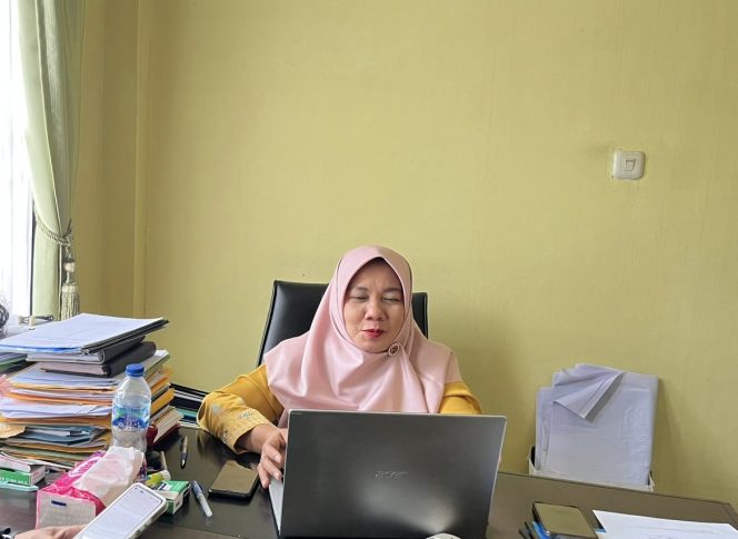 
					Disbunnak Keswan Kampar Sebut Bibit Sawit Subsidi Tinggi Peminat