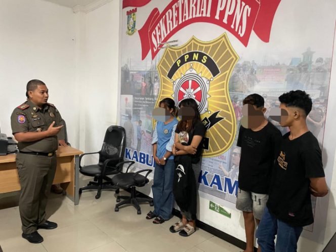 
					Patroli 24 Jam, Satpol PP Kampar Amankan Muda Mudi Nongkrong Larut Malam