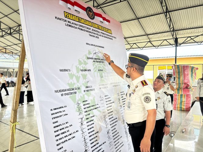 
					Lapas Bangkinang Lakukan Penandatanganan Komitmen Bersama dan Pakta Integritas