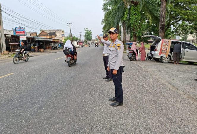 
					Antisipasi Kepadatan Lalu Lintas, Dishub Kampar Lakukan Pengamanan Hari Pertama Masuk Sekolah