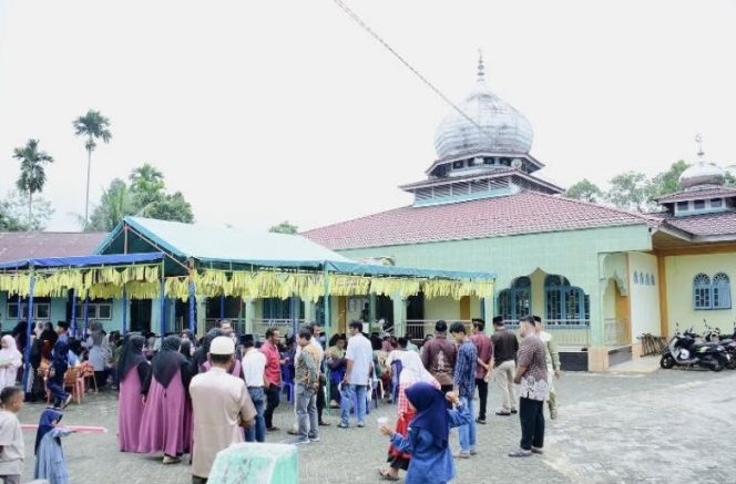 
					Hadiri Jemputan Pulang Kampuong Basamo di Desa Pulau Lawas, Ini Kata Bupati Ahmad Yuzar