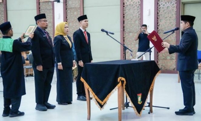 
					Pj Sekda Kampar Lantik 26 Jabatan Administrator dan Jabatan Pengawas, Berikut Nama-namanya