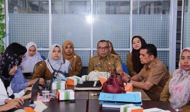 
					Diskominfo Kampar Ikuti Entry Meeting dan Sosialisasi Pelaksanaan EPSS Melalui Zoom Meeting