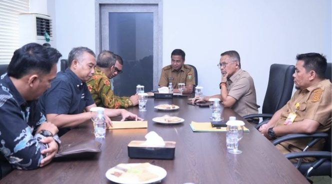 
					Perkembangan Sektor Pariwisata, Bupati Ahmad Yuzar Sambut Silaturahmi Tribun Pekanbaru