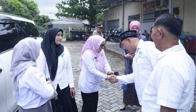 
					Wabup Misharti Hadiri Halal Bihalal Kubang Jaya, Paparkan Program Pemda