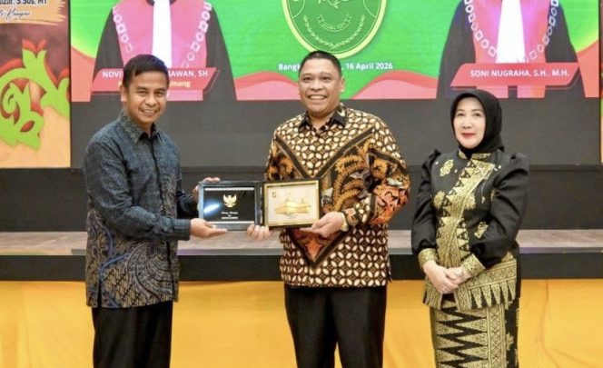 
					Bupati Ahmad Yuzar Hadiri Acara Pisah Sambut Ketua Pengadilan Negeri Bangkinang Kelas IB