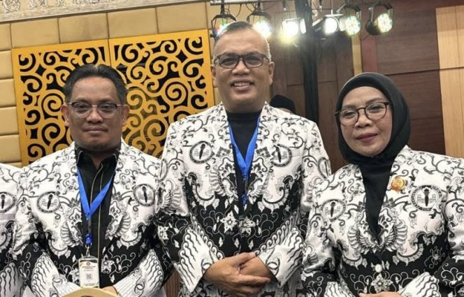 
					Usung Tema Perkuat Silaturahmi dan Wujudkan Guru Bermutu, Wabup Misharti Hadiri Konkernas II PGRI