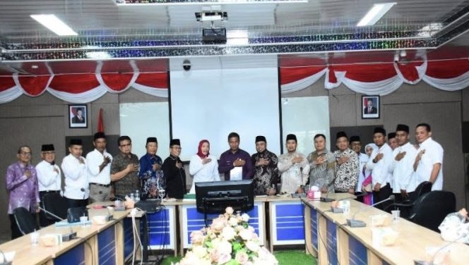 
					Bupati Kampar Lakukan Rapat Verifikasi Faktual Calon Pimpinan Baznas Kampar, 10 Nama Telah Terseleksi