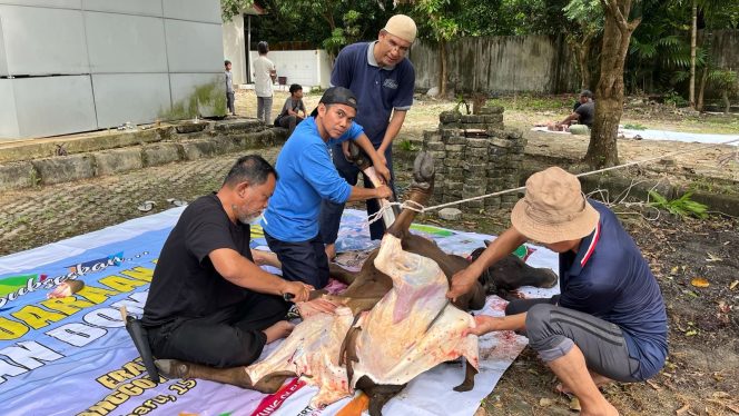 
					Idul Adha 1447 H, PWI Riau Sembelih Hewan Kurban sebanyak 6 Sapi dan 1 Kambing