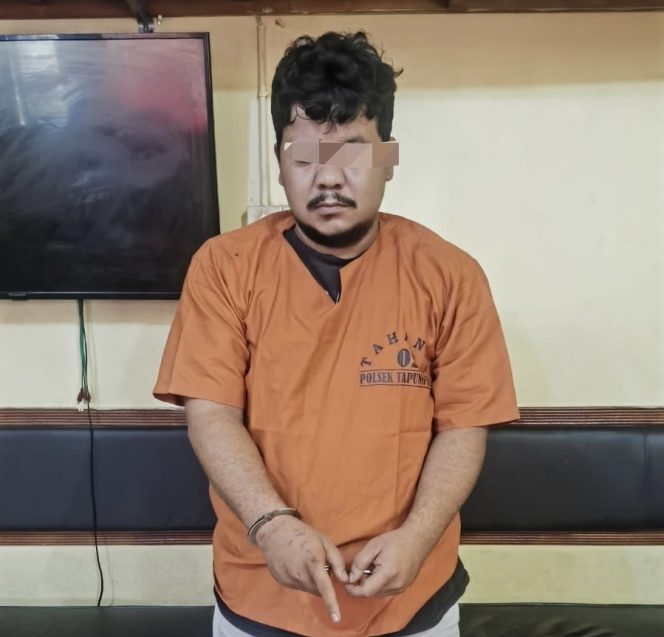 
					Pelaku Narkoba Diamankan Polsek Tapung Hulu di Warung Desa Sumber Sari