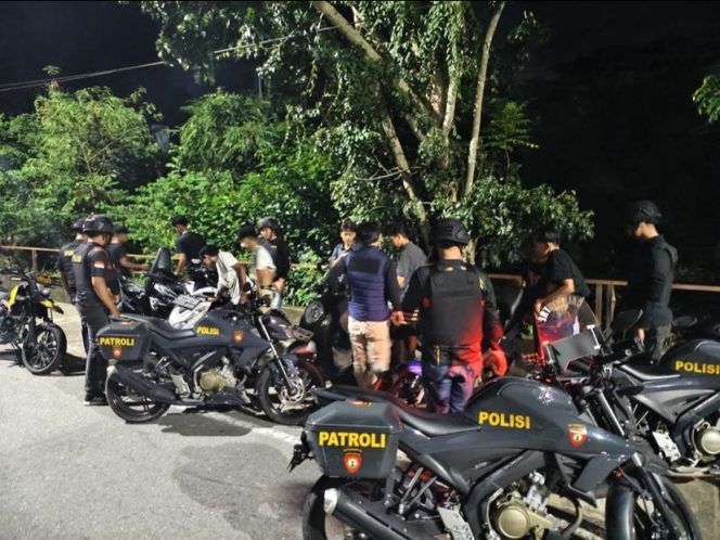 
					Tim Raga Polres Kampar Lakukan Patroli Malam, Jaga Kamtibmas Bangkinang Kota