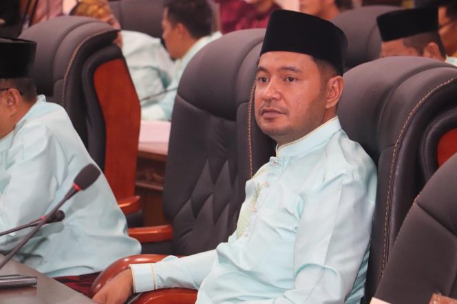 
					Hulu Sungai Kampar Diduga Tercemar, DPRD Minta DLH Investigasi dan Koordinasi dengan DLHK Riau