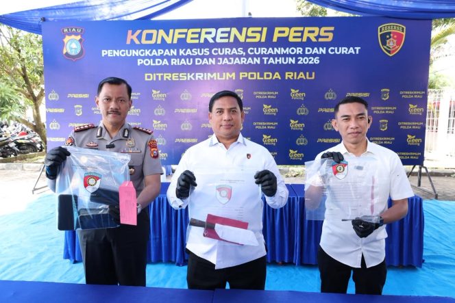 
					Polda Riau Ungkap Pelaku Begal Sadis dan Sindikat Curanmor, 18 Kendaraan Hasil Kejahatan Diamankan