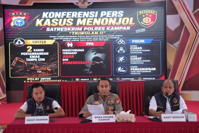 
					Polres Kampar Press Release Ungkap Beberapa Dugaan Tindak Pidana Selama Bulan Juli