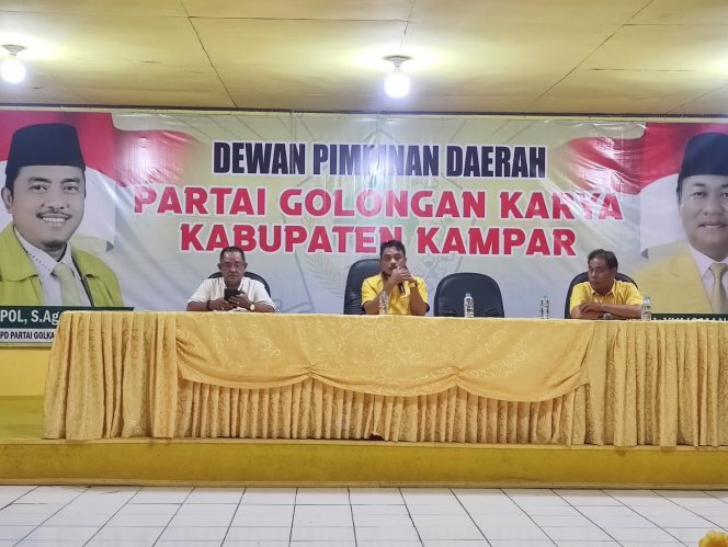 
					DPD II Golkar Kampar Gelar Rapat Pleno Konsolidasi dan Evaluasi