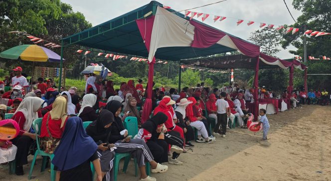 
					Ratusan Warga Tumpah Ruah, Puncak HUT RI ke-81 di RW 03 Keramat Sakti Berlangsung Meriah